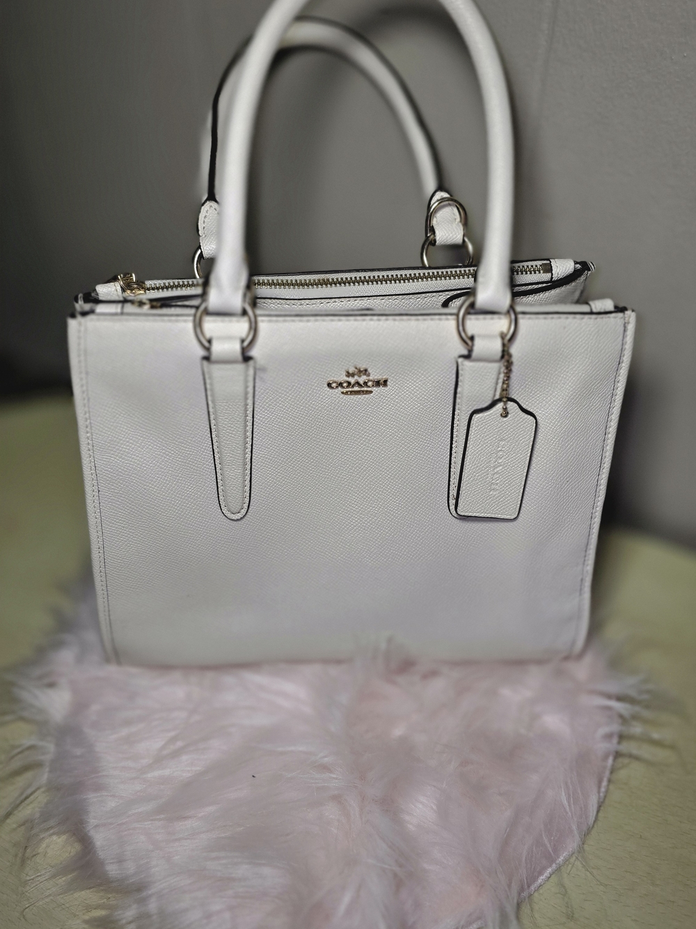 Coach White Leather Tote Bag — Signature Structured Satchel